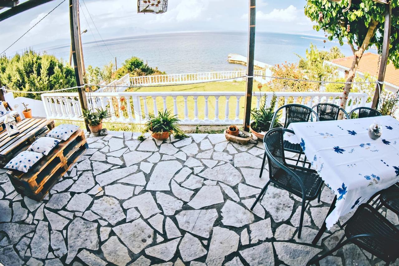 Villa Galanis By The Sea Niforeika Exteriér fotografie